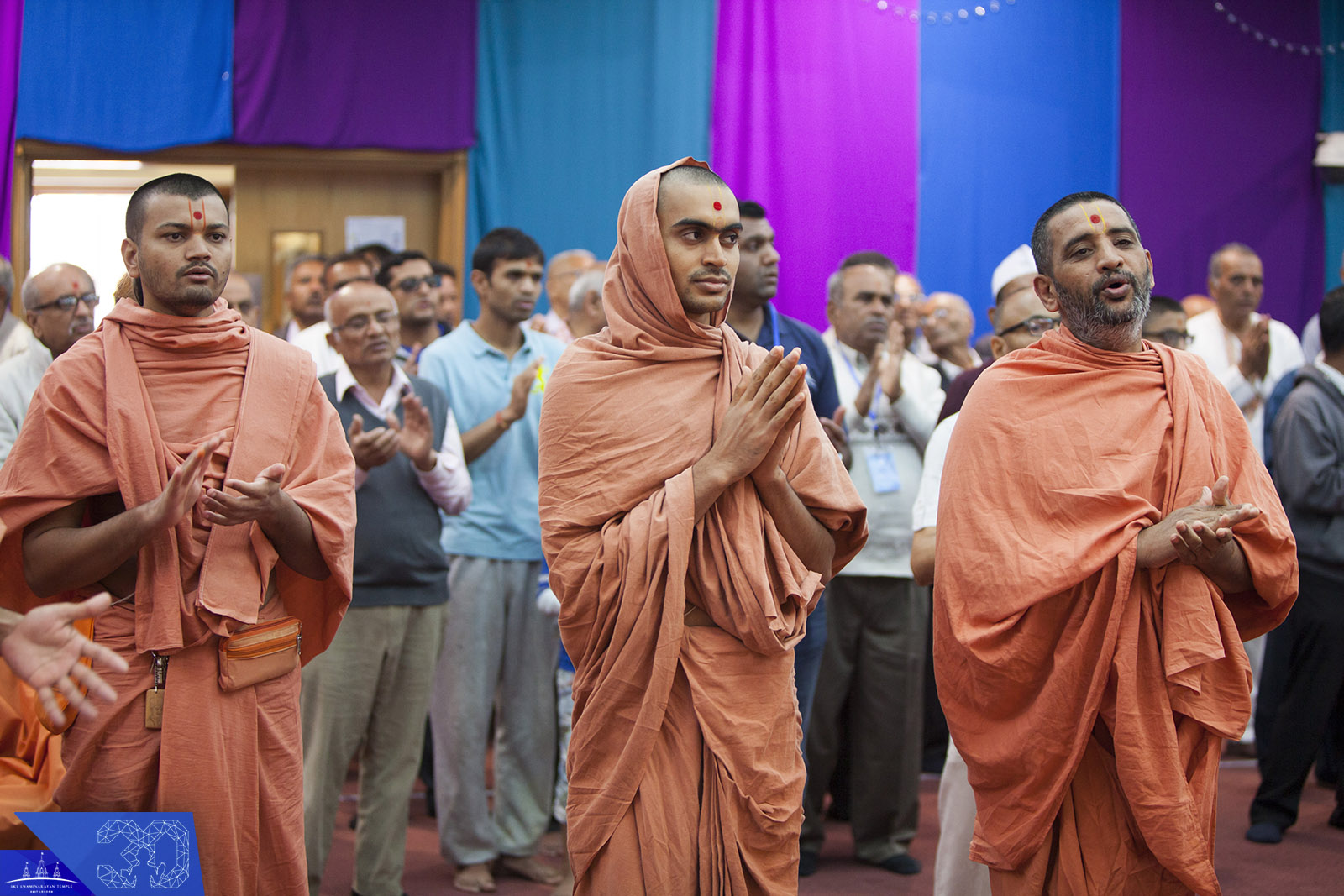 48  - ©1987-2017 SKS Swaminarayan Temple East London